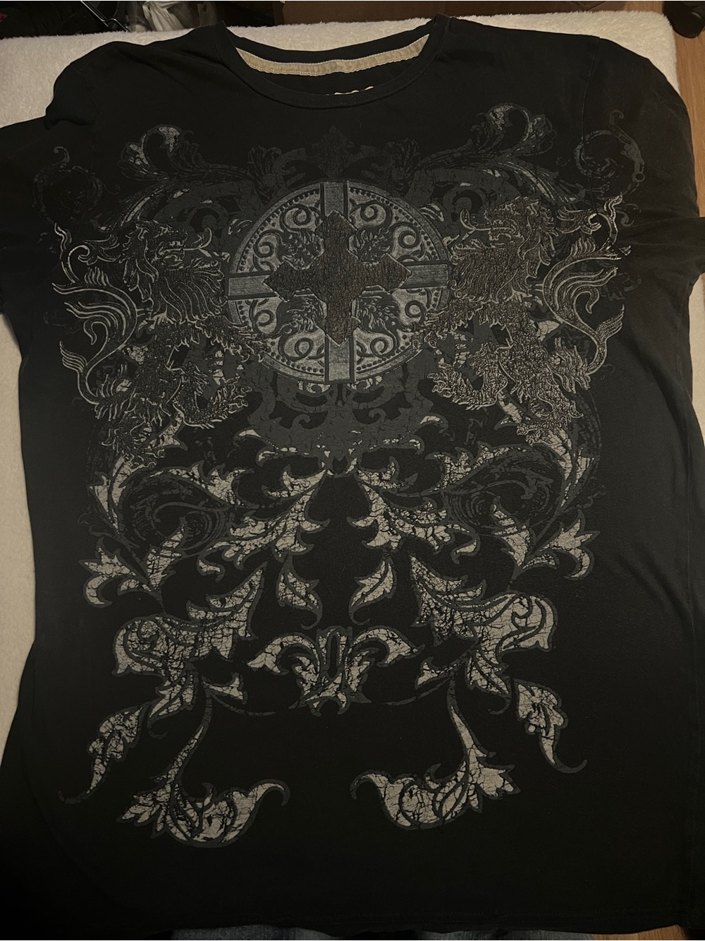 Black Short-Sleeve Graphic Crewneck Tee